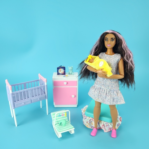 Mattel Curvy Barbie Extra Hispanic Doll Zuru My Mini Baby Girl + Accessories Lot - Picture 3 of 12